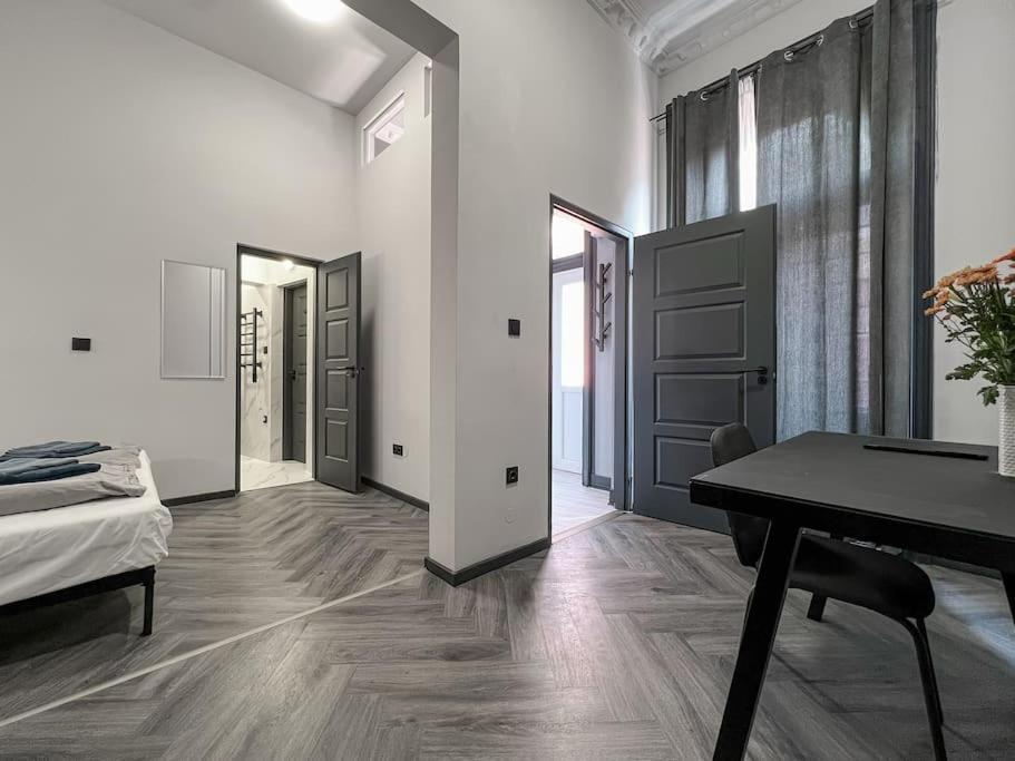 Ludovika 93 M2 Apartment